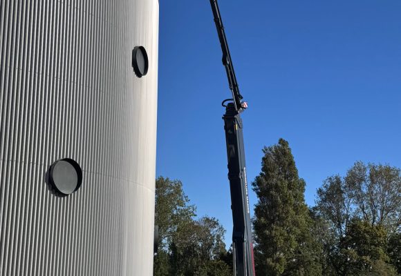 Brandweer oefent in duiktoren